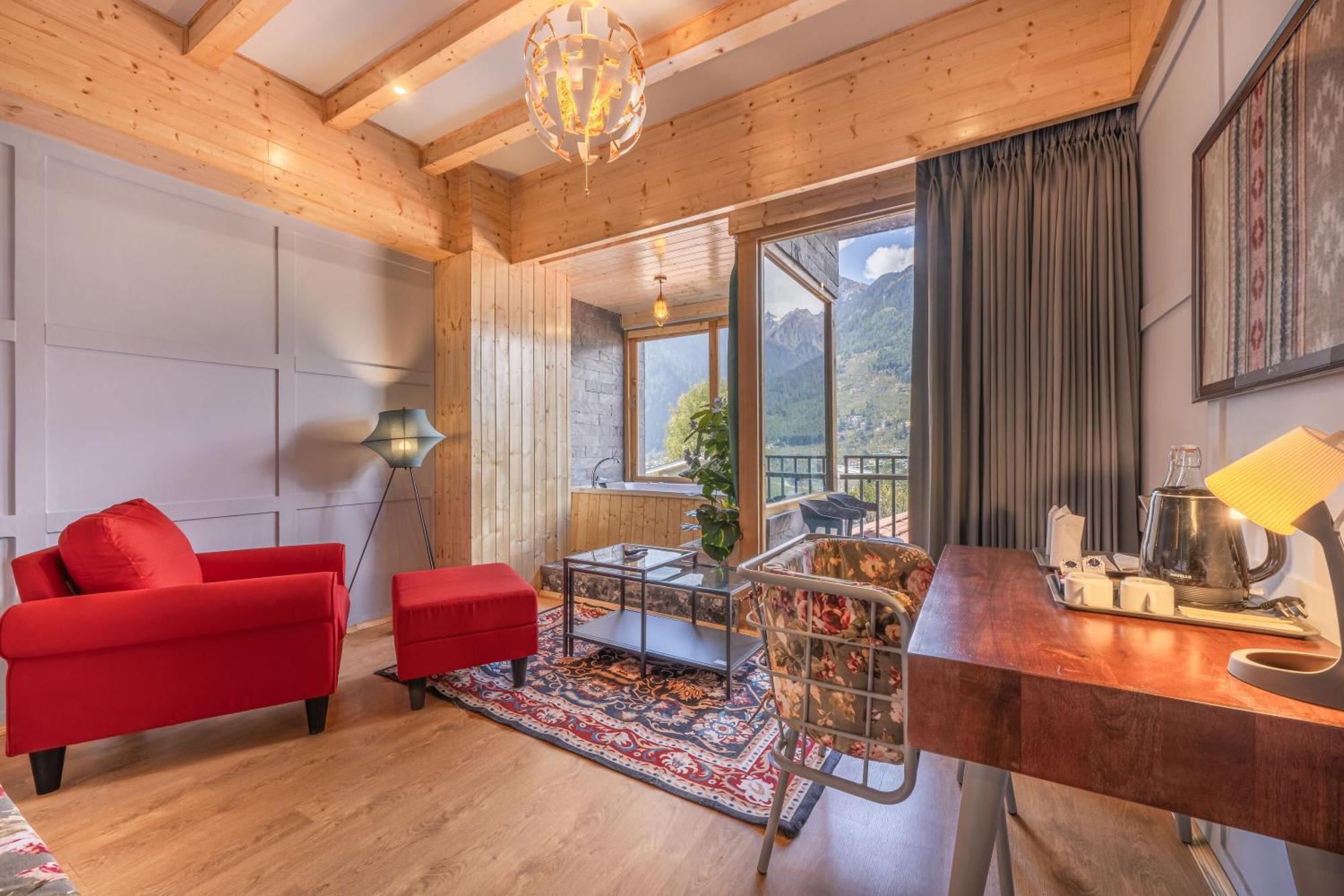 Echor Himalayan Heights Luxe Manali Hotel Bagian luar foto