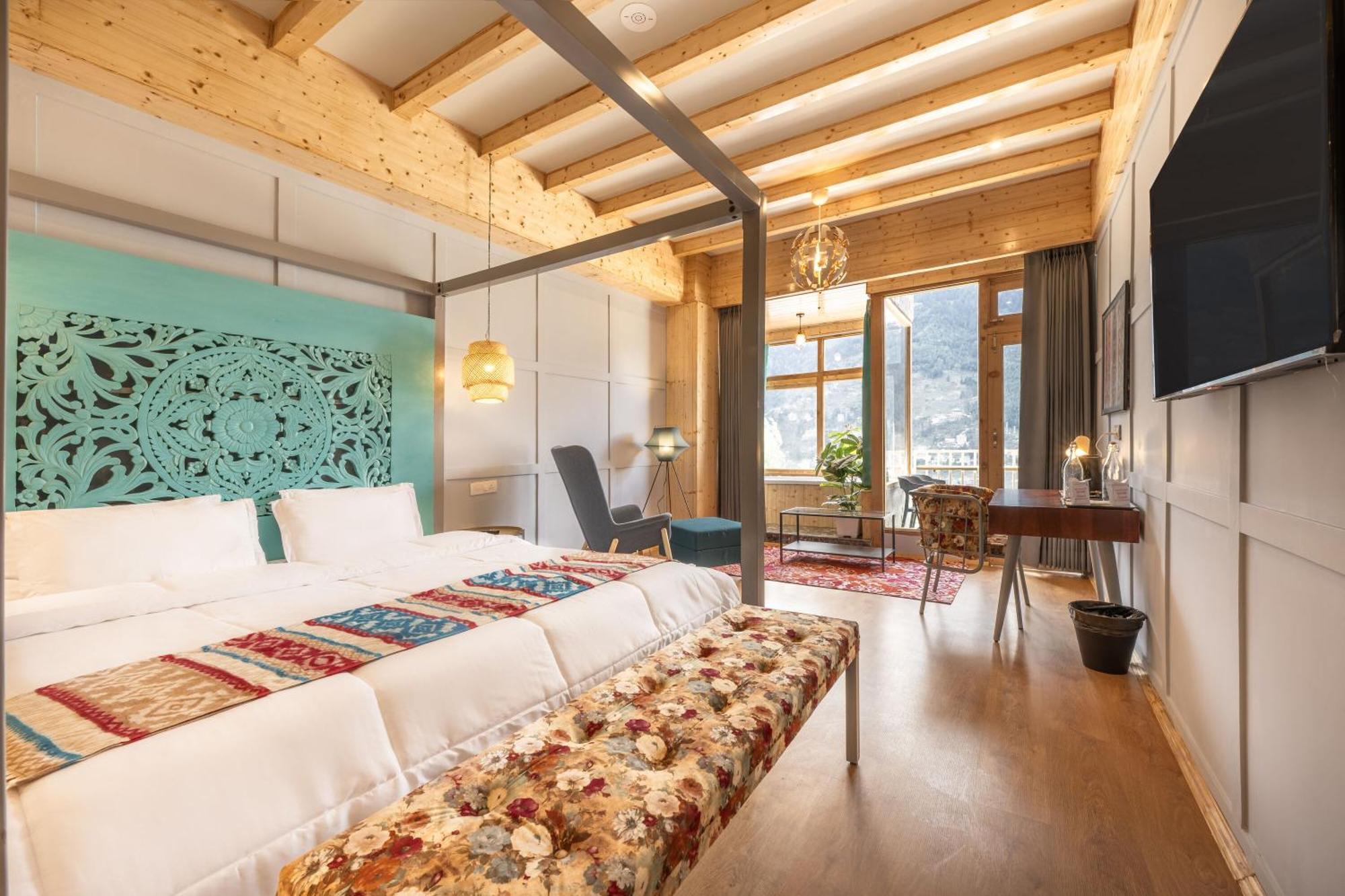 Echor Himalayan Heights Luxe Manali Hotel Bagian luar foto