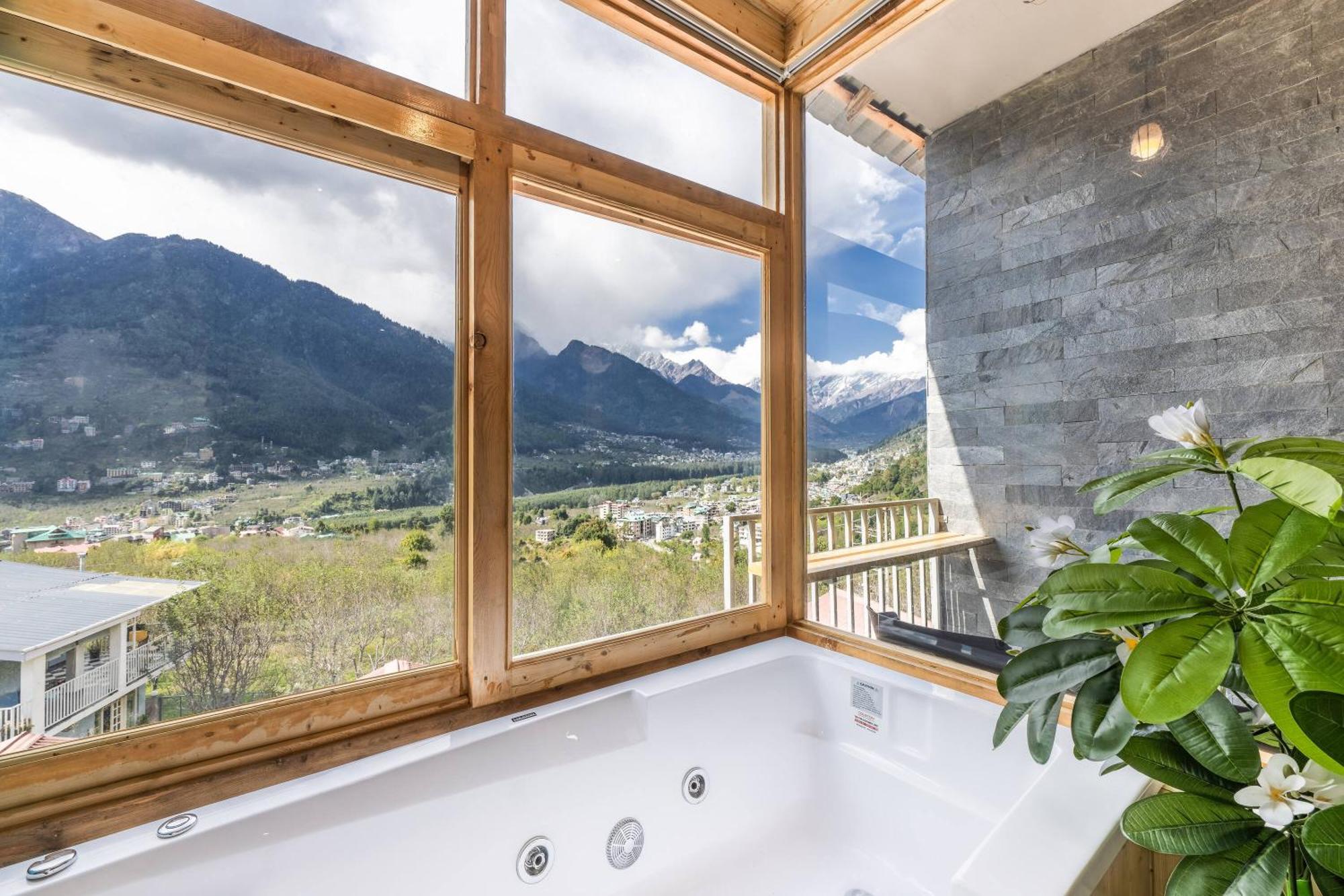 Echor Himalayan Heights Luxe Manali Hotel Bagian luar foto