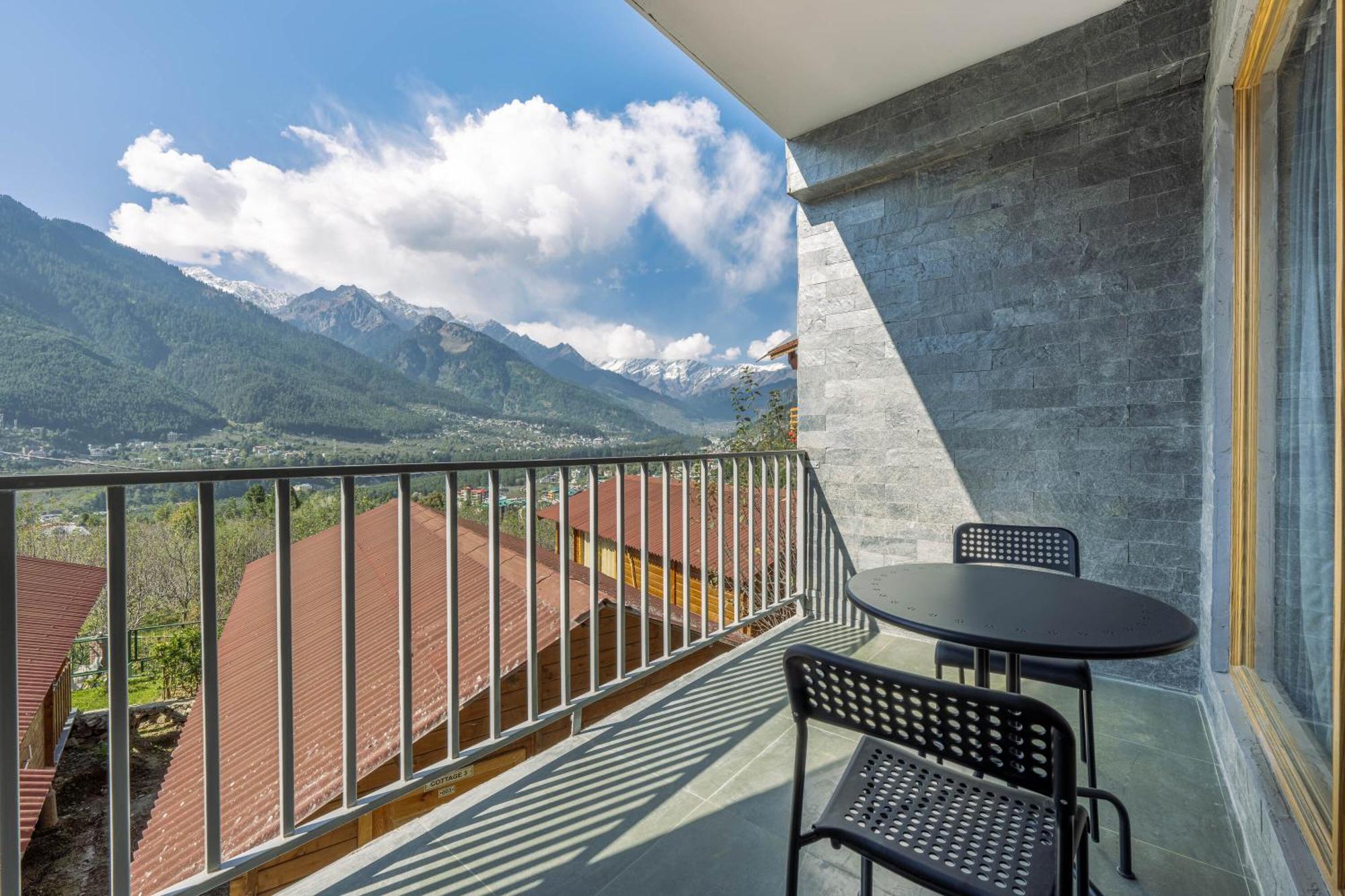 Echor Himalayan Heights Luxe Manali Hotel Bagian luar foto