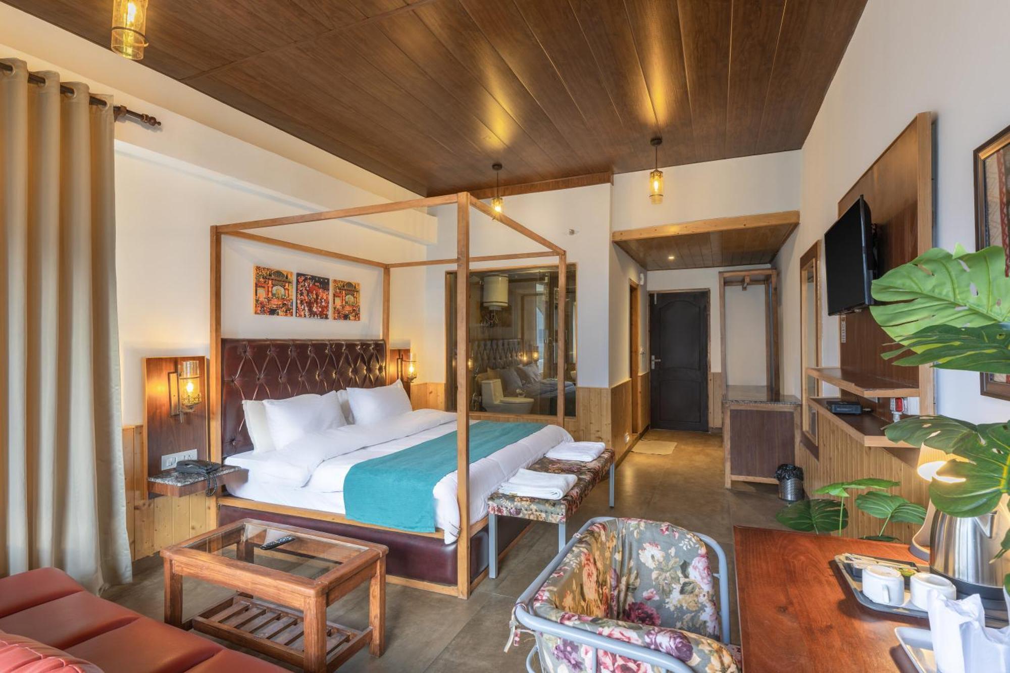 Echor Himalayan Heights Luxe Manali Hotel Bagian luar foto