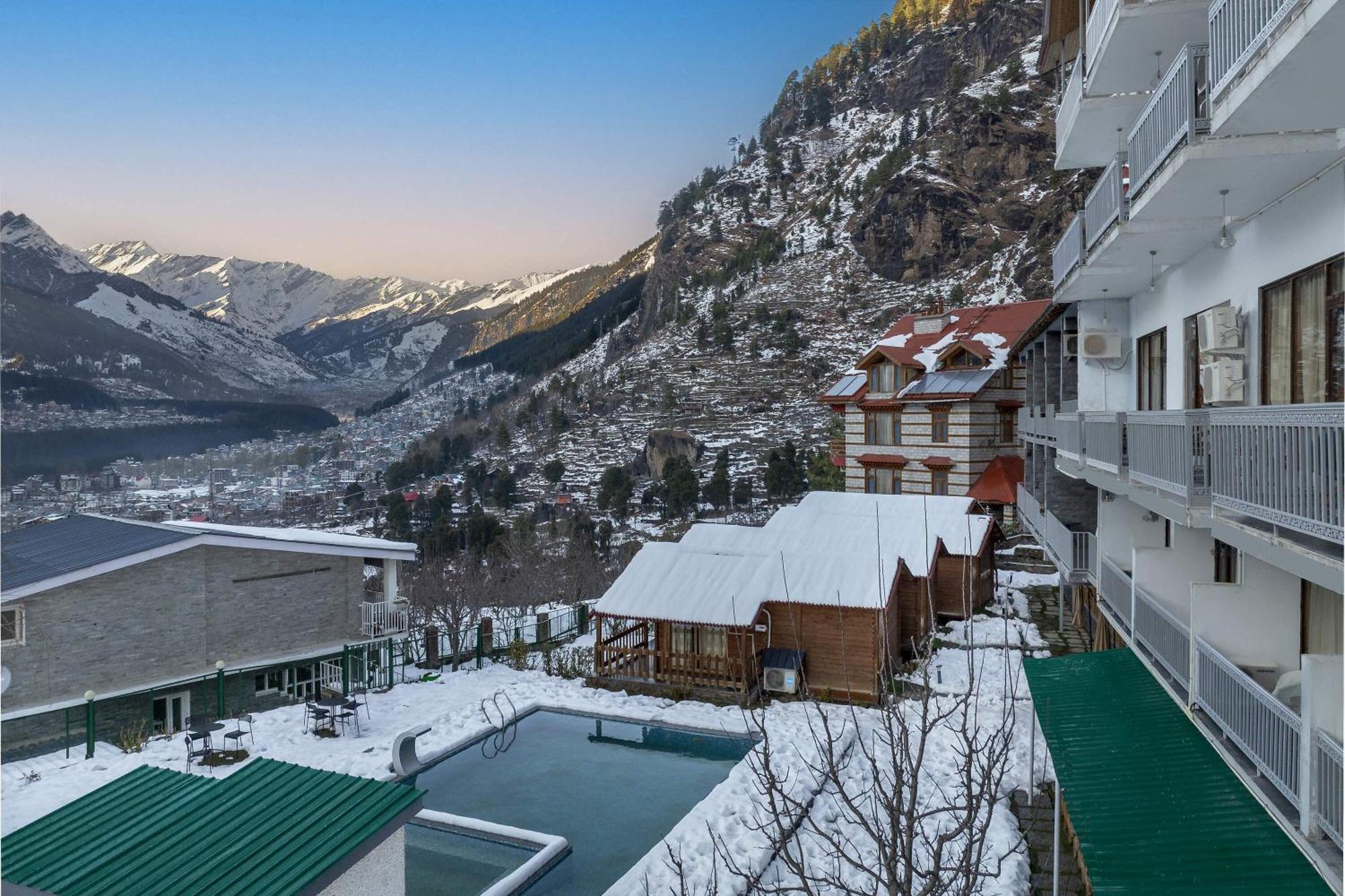 Echor Himalayan Heights Luxe Manali Hotel Bagian luar foto