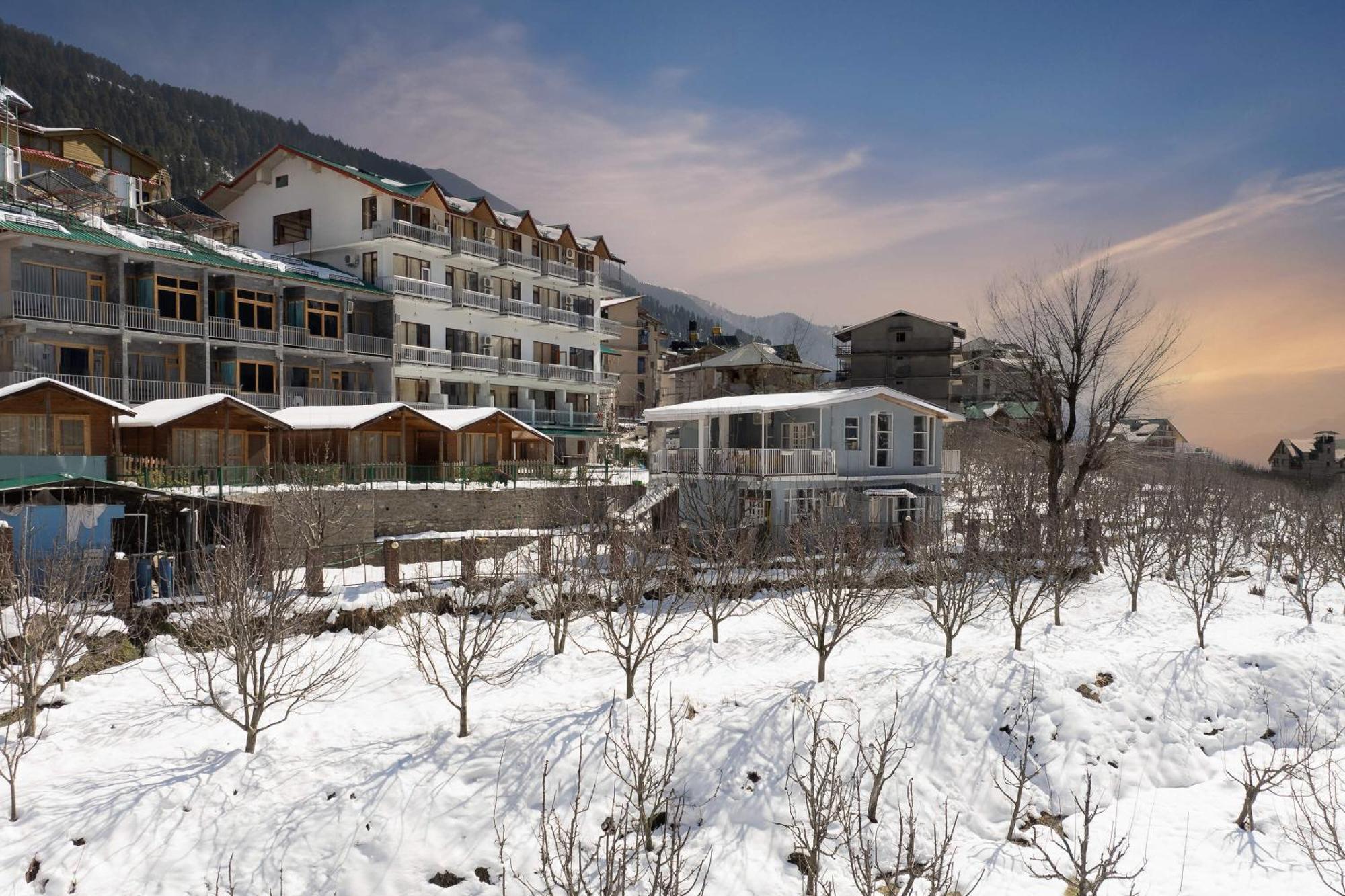 Echor Himalayan Heights Luxe Manali Hotel Bagian luar foto