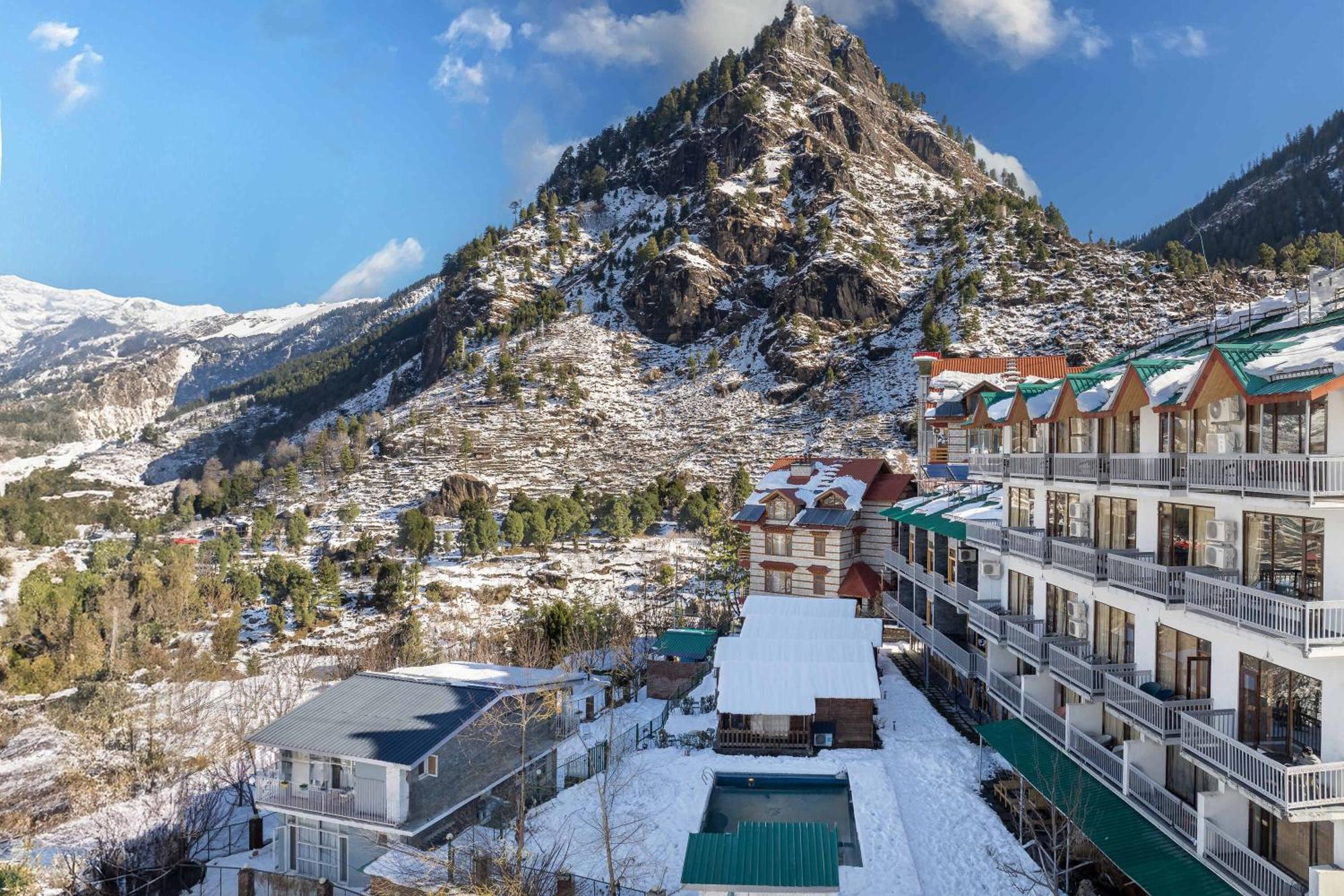 Echor Himalayan Heights Luxe Manali Hotel Bagian luar foto